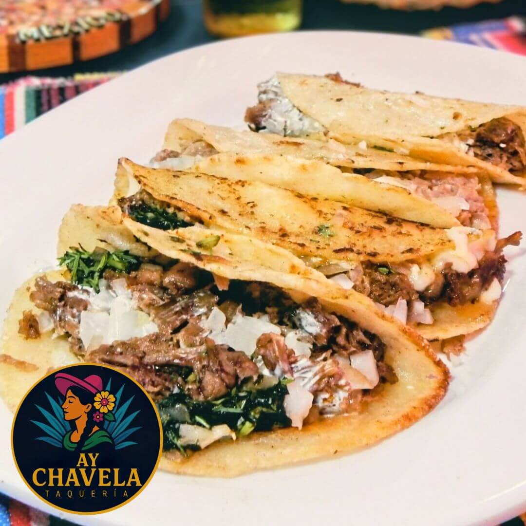TACOS DE CARNITAS